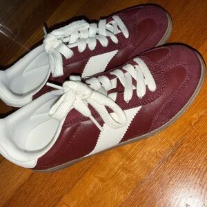 Women’s Casual Burgundy and White Sneakers